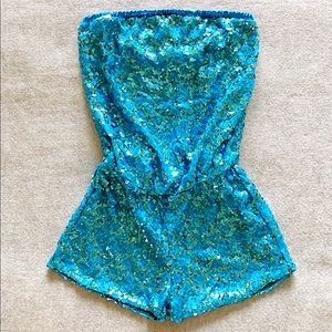 • All Over Sequins Romper •